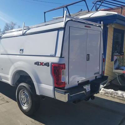 2017-Ford-Superduty-ARE-DCU-Topper website A white 2017-Ford-Superduty-ARE-DCU-Commercial-Shell